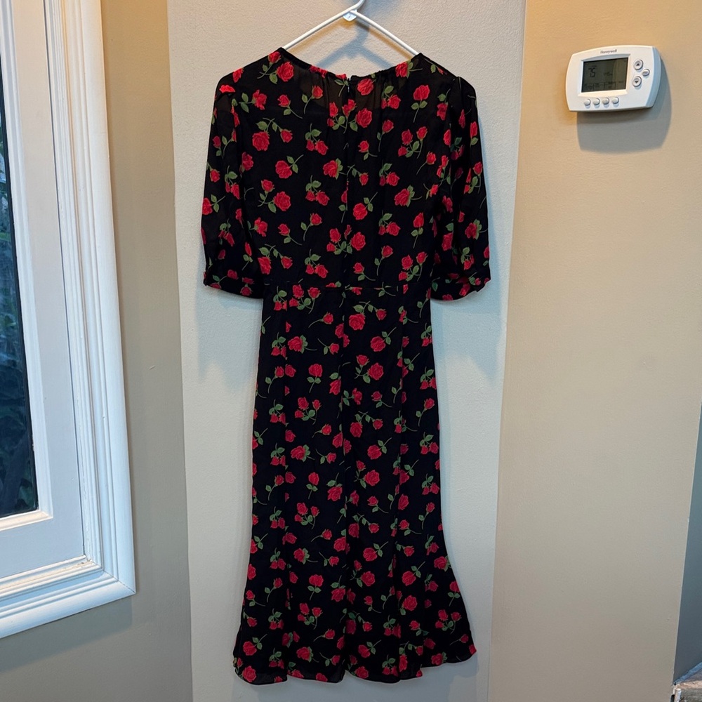 MICHAEL KORS Collection Rose Silk Georgette Crepe Tie Neck Dress 2 like new - Picture 3 of 5